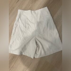 Linen shorts